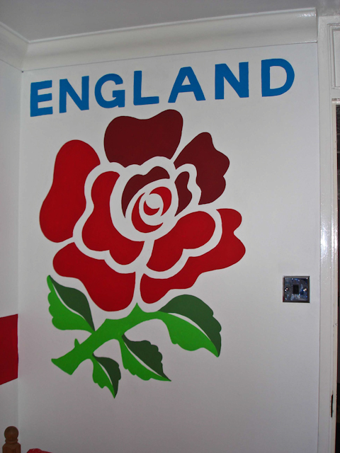 England rose mural